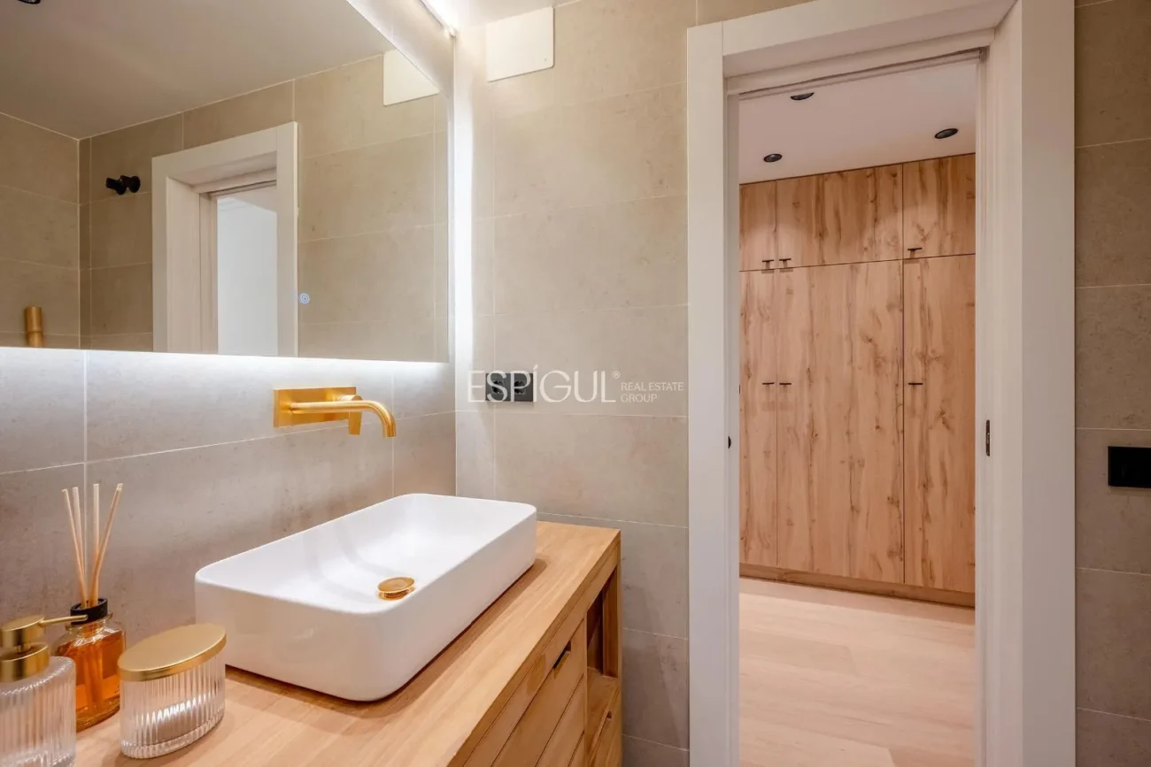 Piso en venta en Sant Gervasi – Galvany.