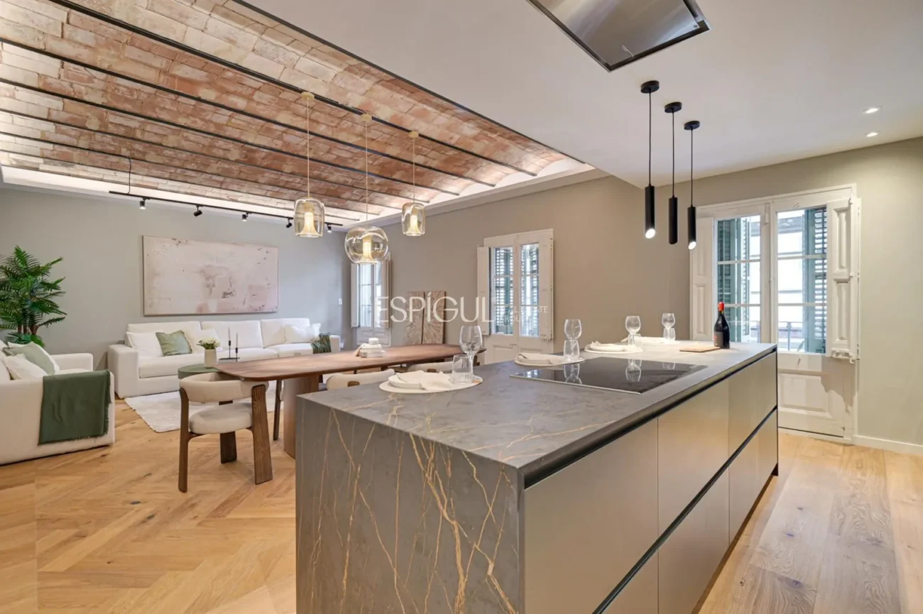 Piso en venta en Via Laietana