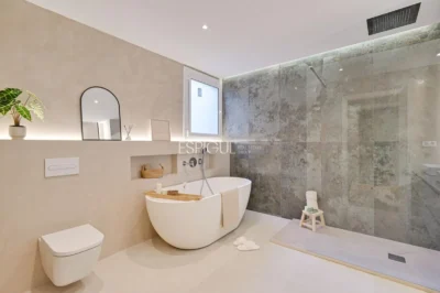 Apartment for Sale in via Laietana