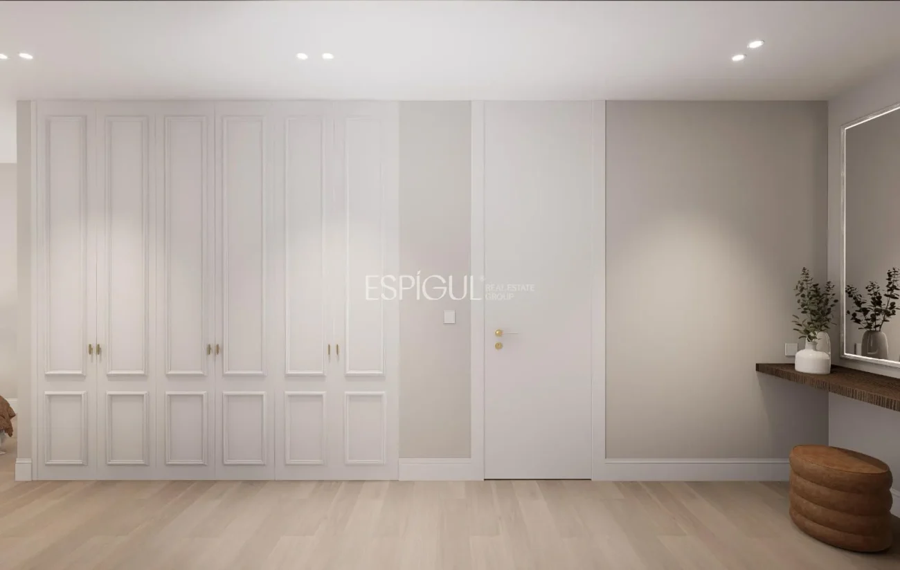 Piso en venta reformado en Calle Padilla, Lista