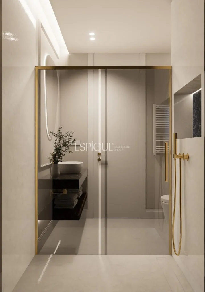 Piso en venta reformado en Calle Padilla, Lista