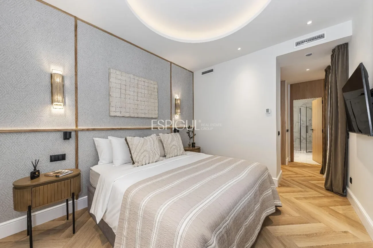 Piso exterior en Calle Marti, Barrio de Salamanca