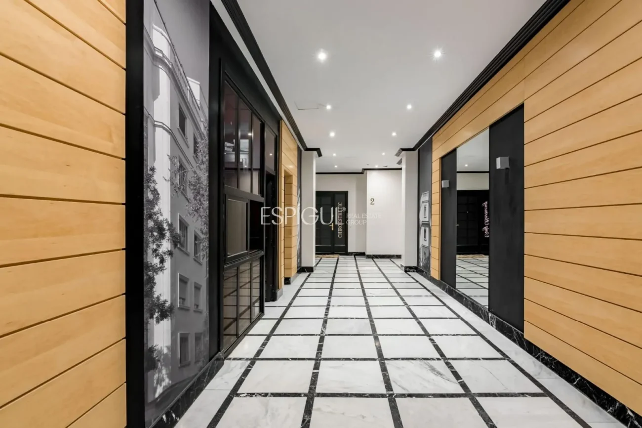 Piso recién reformado en Ayala con terraza