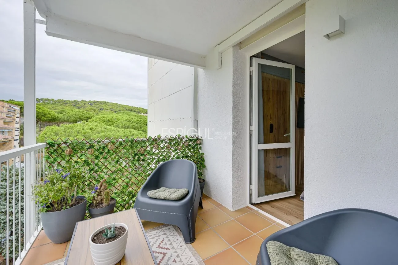 Отремонтированная квартира с видом на море в Плайя-де-Аро