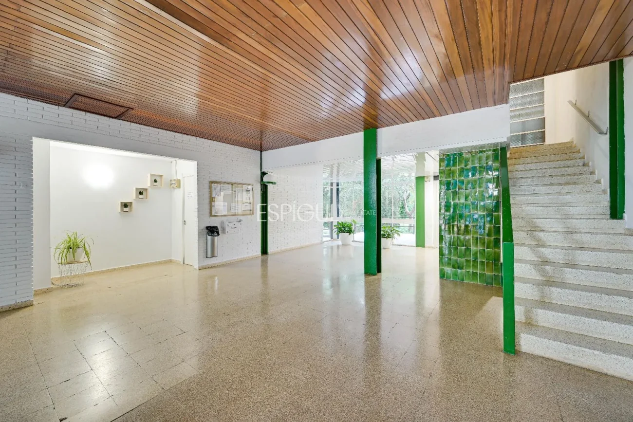 Отремонтированная квартира с видом на море в Плайя-де-Аро