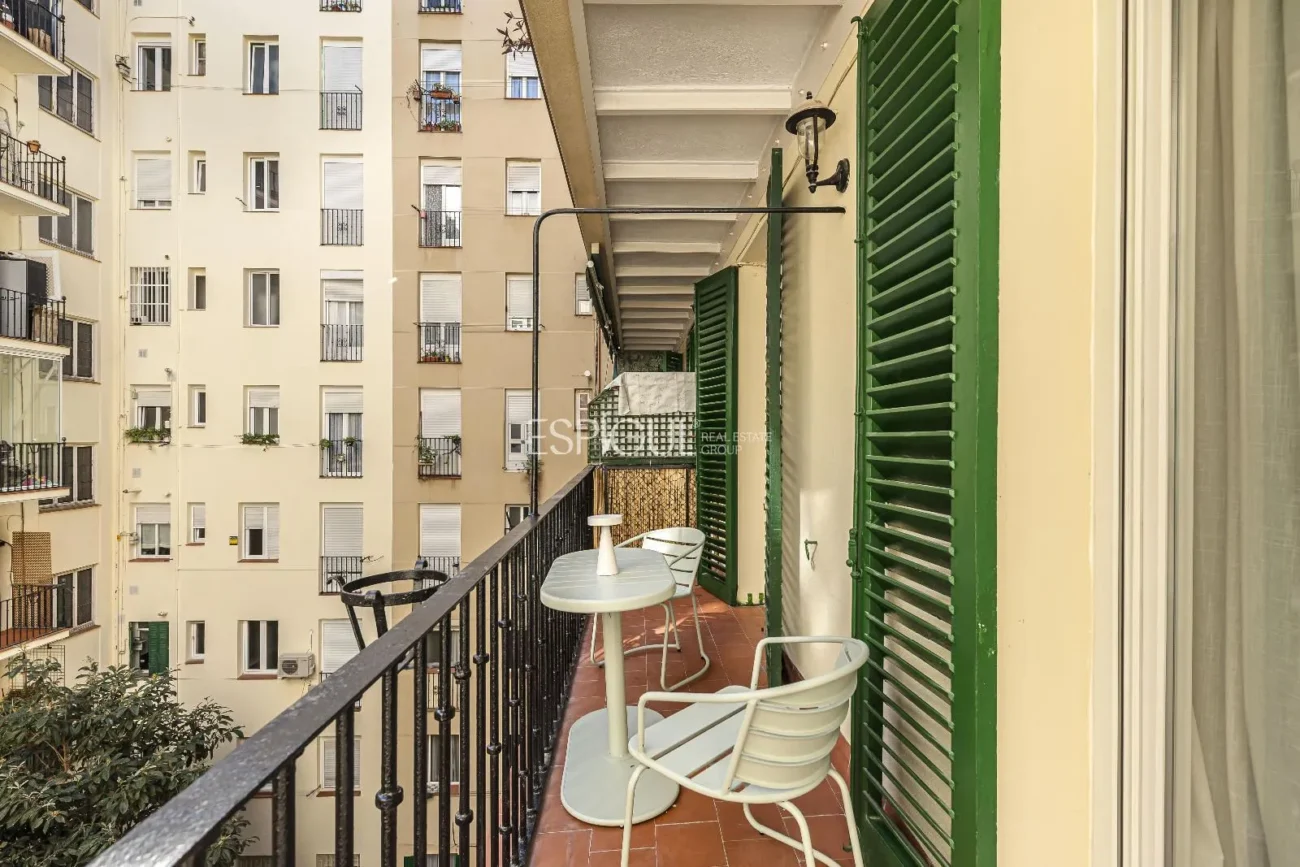 Appartement rénové dans la Calle Francisco Silvela, Lista