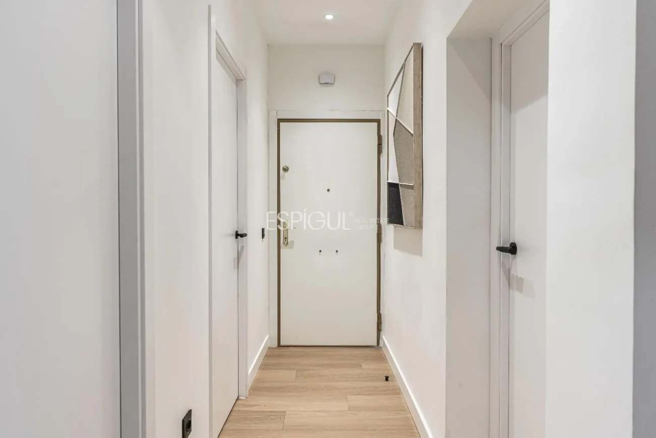 Appartement rénové dans la Calle Francisco Silvela, Lista