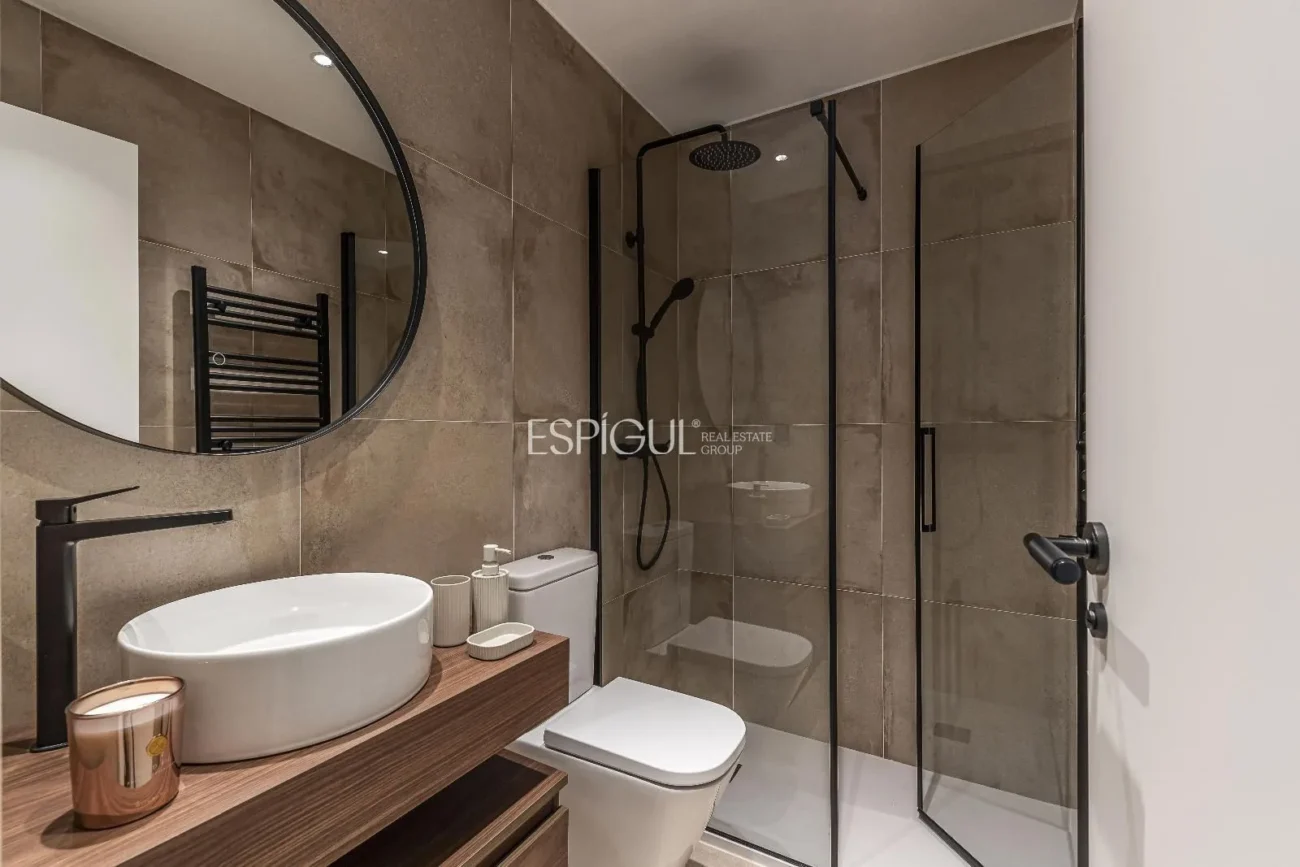 Appartement rénové dans la Calle Francisco Silvela, Lista