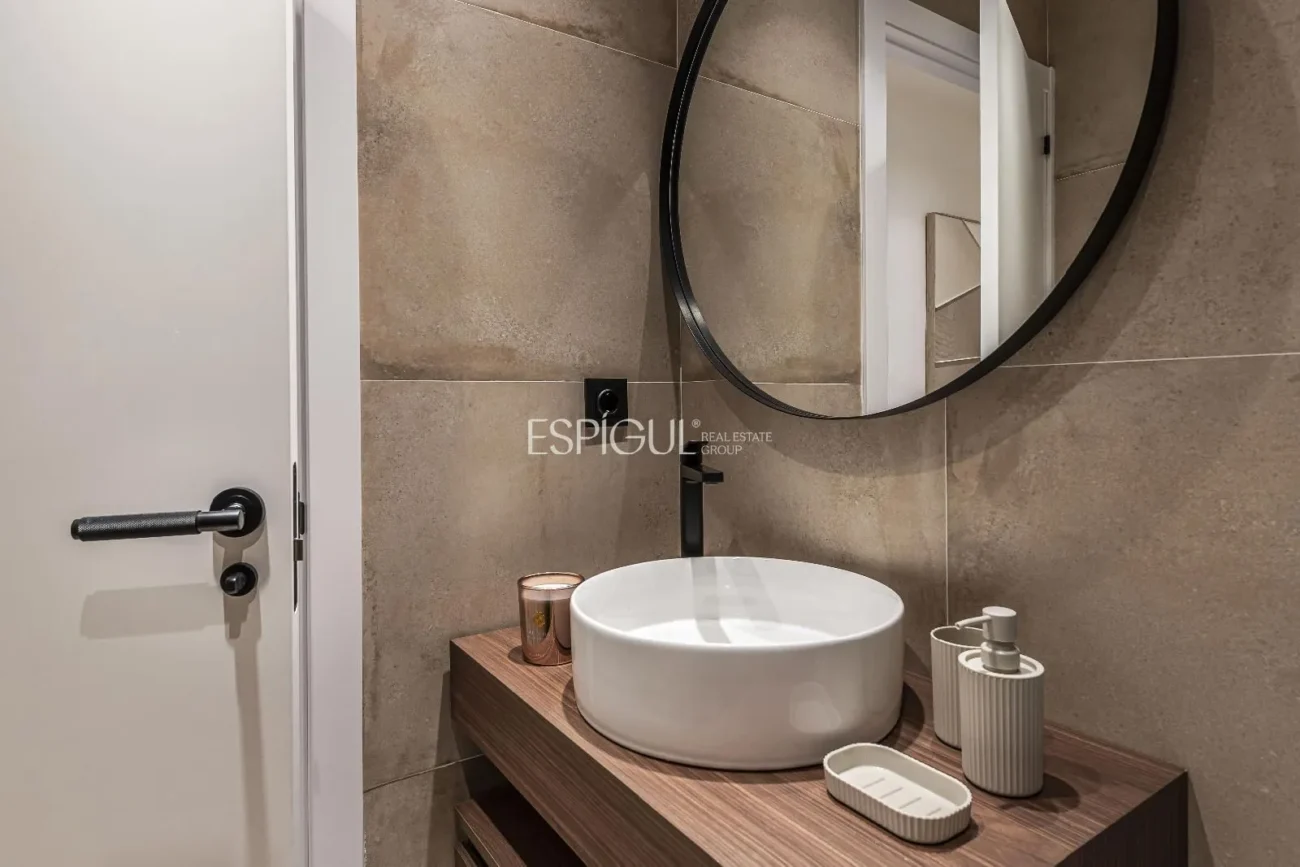 Appartement rénové dans la Calle Francisco Silvela, Lista