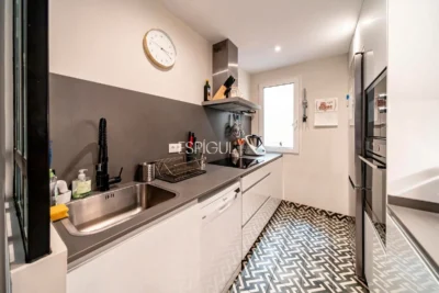 Renovated Apartment for Sale in Calle Conde De Peñalver, Barrio De Salamanca