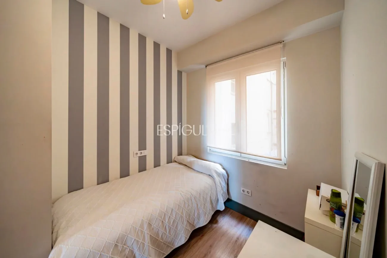 Renovated Apartment for Sale in Calle Conde De Peñalver, Barrio De Salamanca
