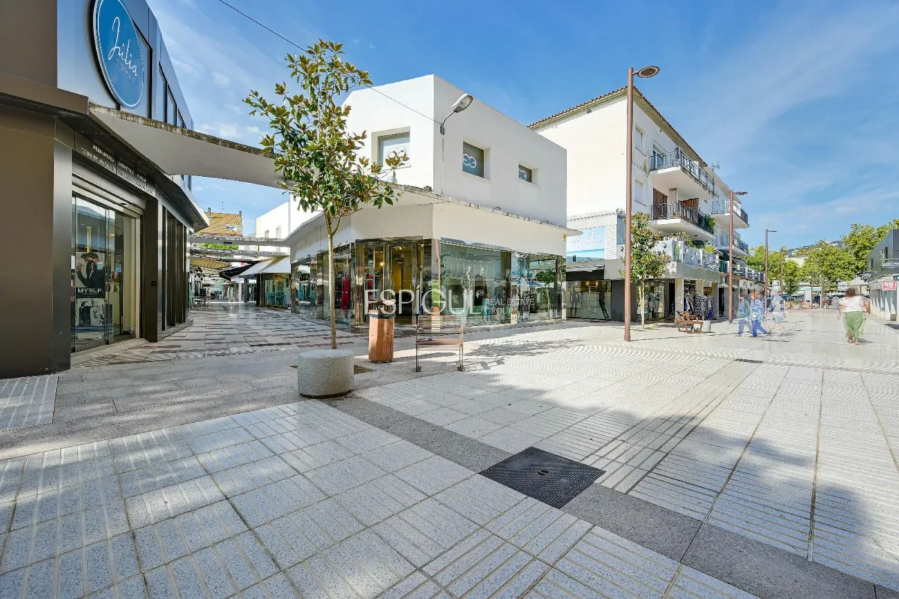 Piso reformado y luminoso a 300 m de la playa en Platja d’Aro