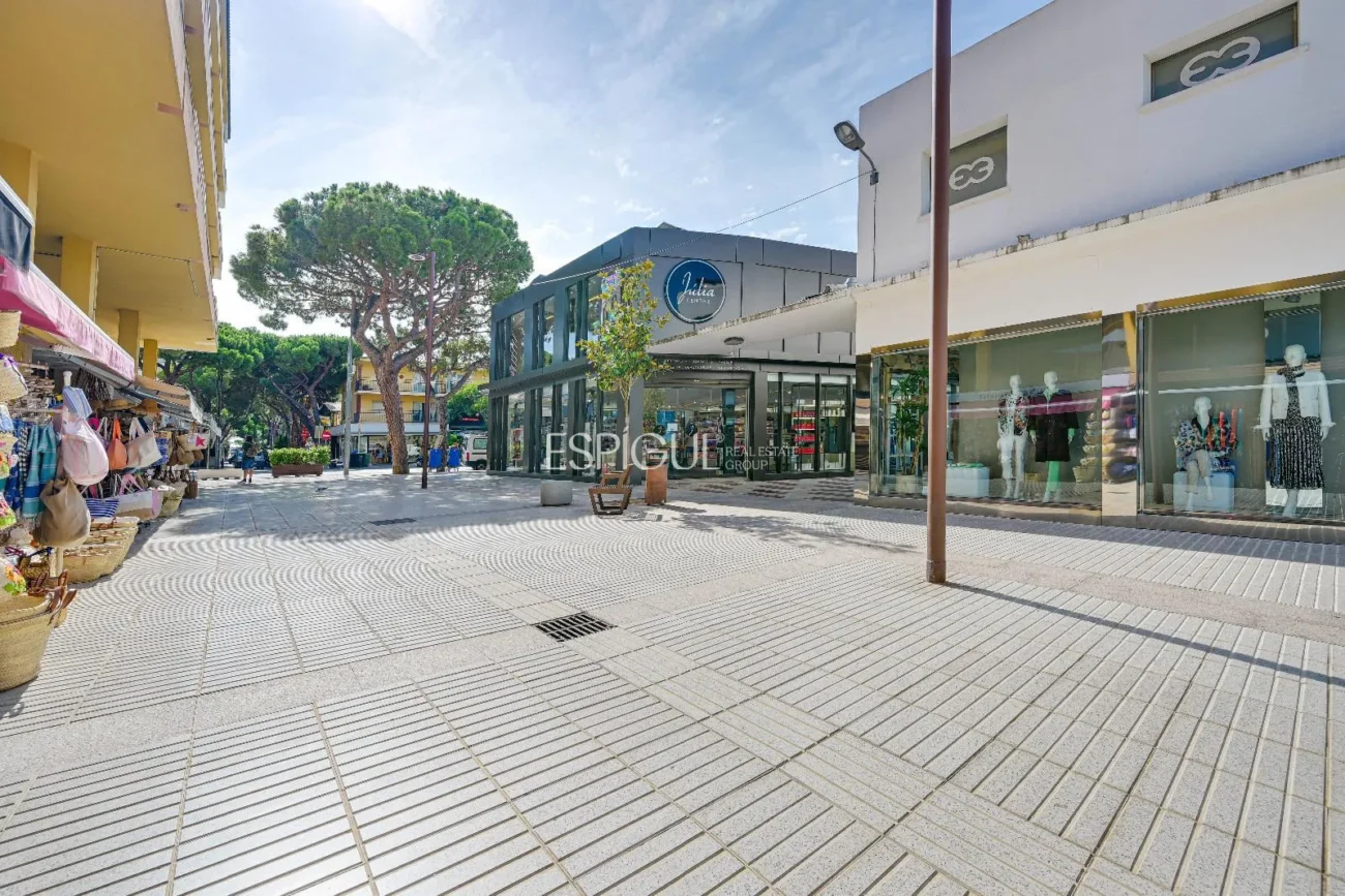 Piso reformado y luminoso a 300 m de la playa en Platja d’Aro