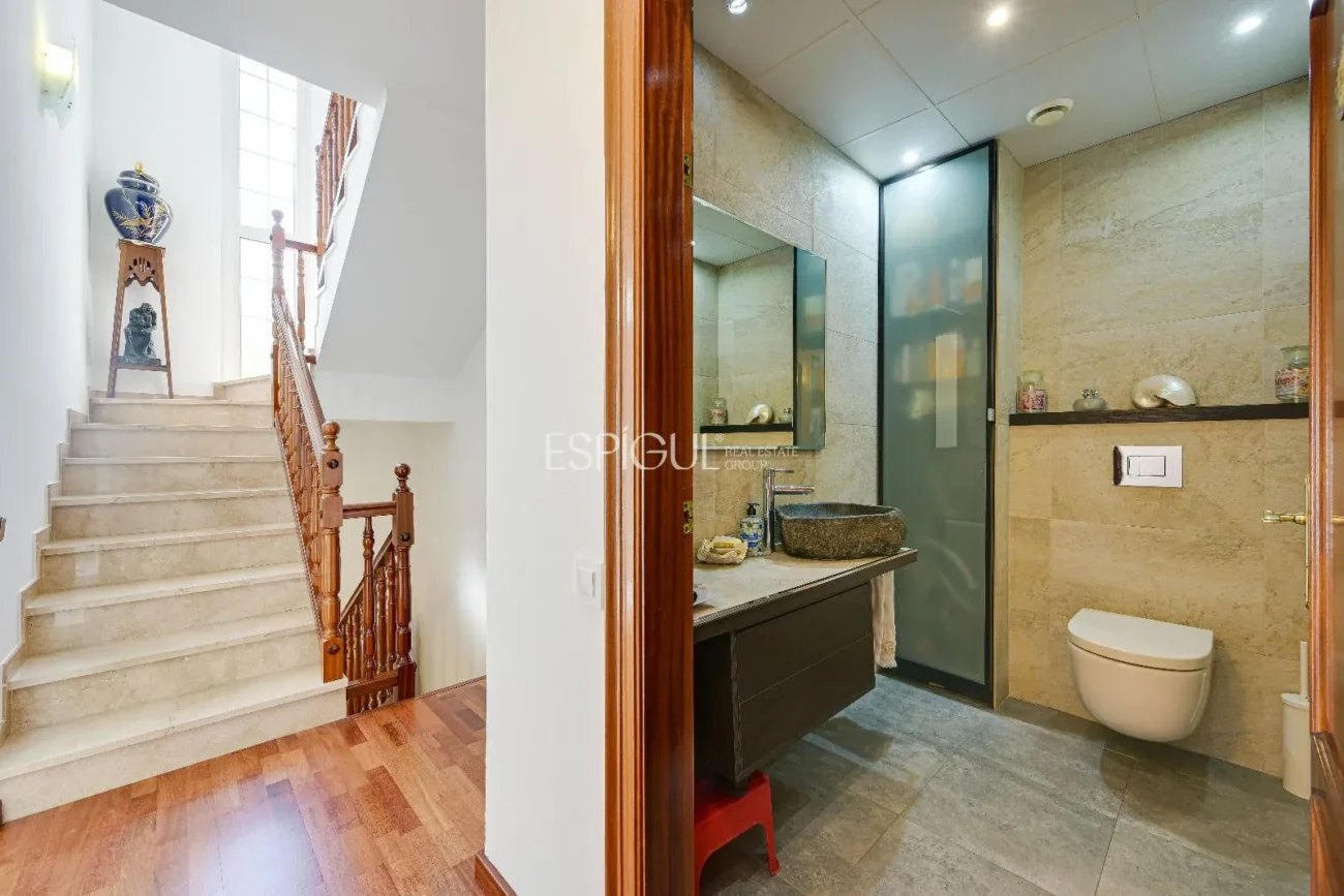 Preciosa casa en Palau – Girona