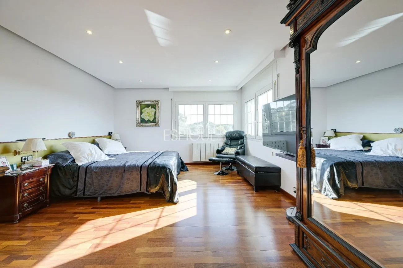 Preciosa casa en Palau – Girona