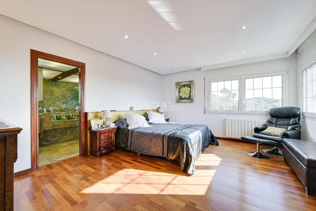 Preciosa casa en Palau – Girona