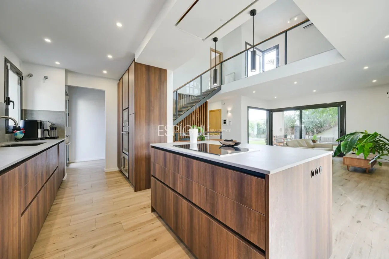 Preciosa casa independiente con piscina en Vallveric, Mataró