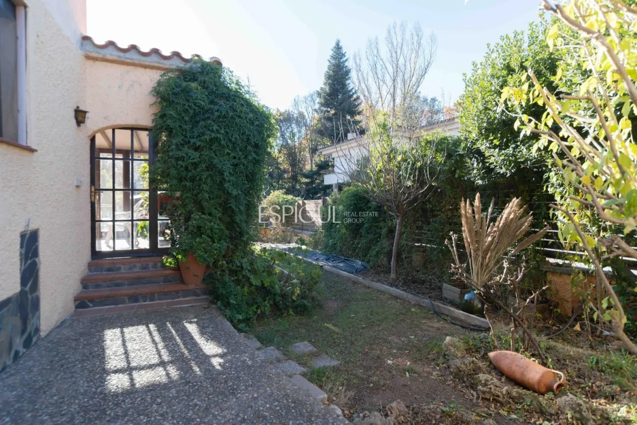 Preciosa casa rústica en Llorá