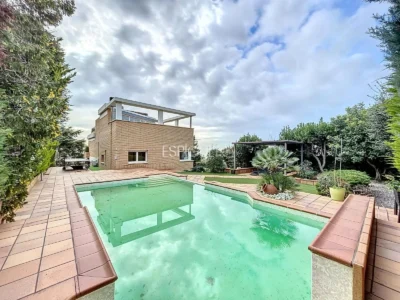 Propiedad con excelentes vistas panorámicas en Sant Berger, Teià