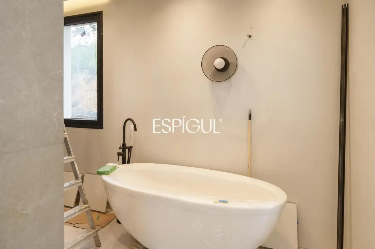 Роскошная недвижимость в Вилассар-де-Дальт, всего в 20 минутах от Барселоны