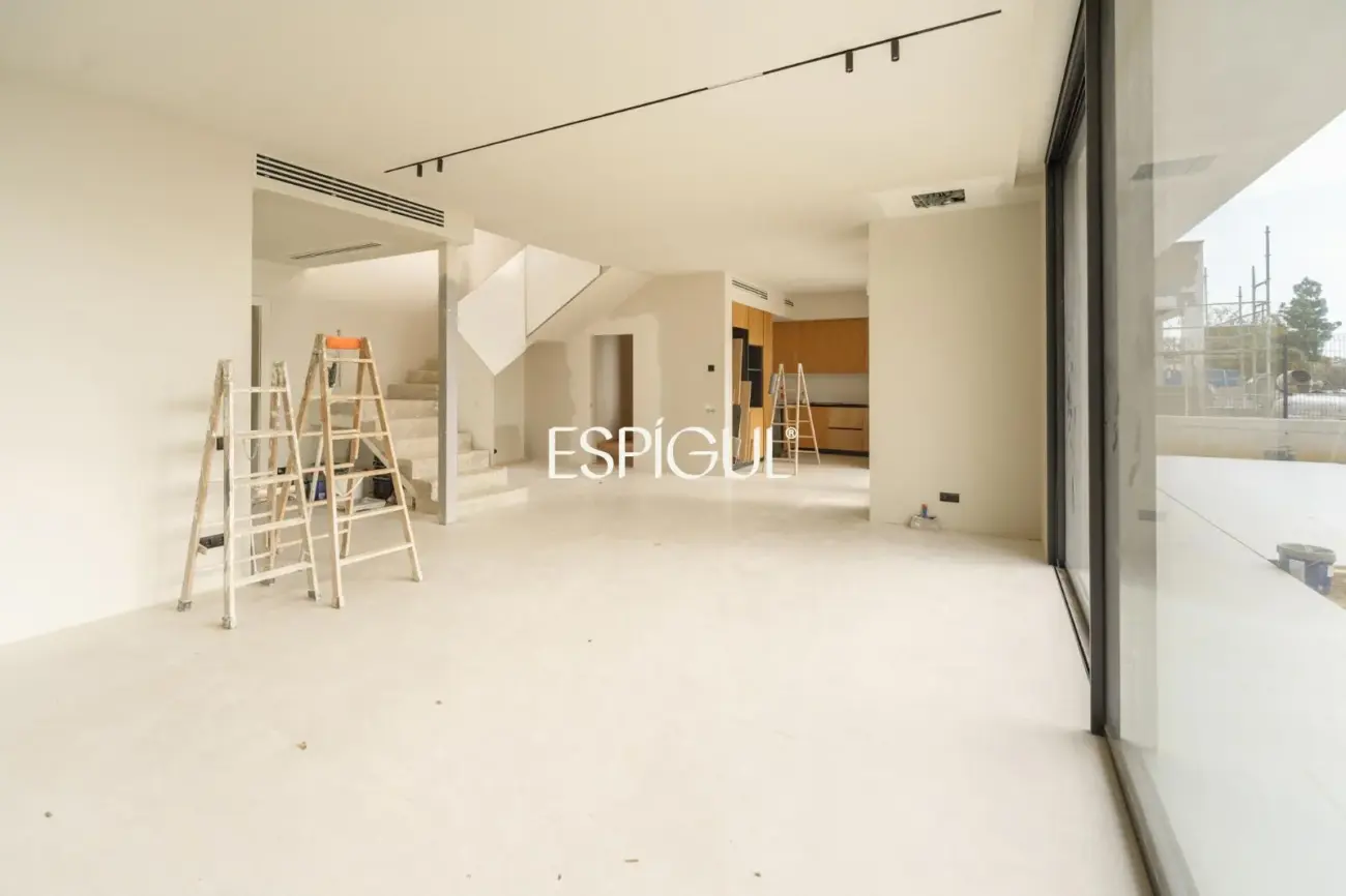 Роскошная недвижимость в Вилассар-де-Дальт, всего в 20 минутах от Барселоны