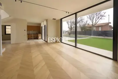 Роскошная недвижимость в Вилассар-де-Дальт, всего в 20 минутах от Барселоны