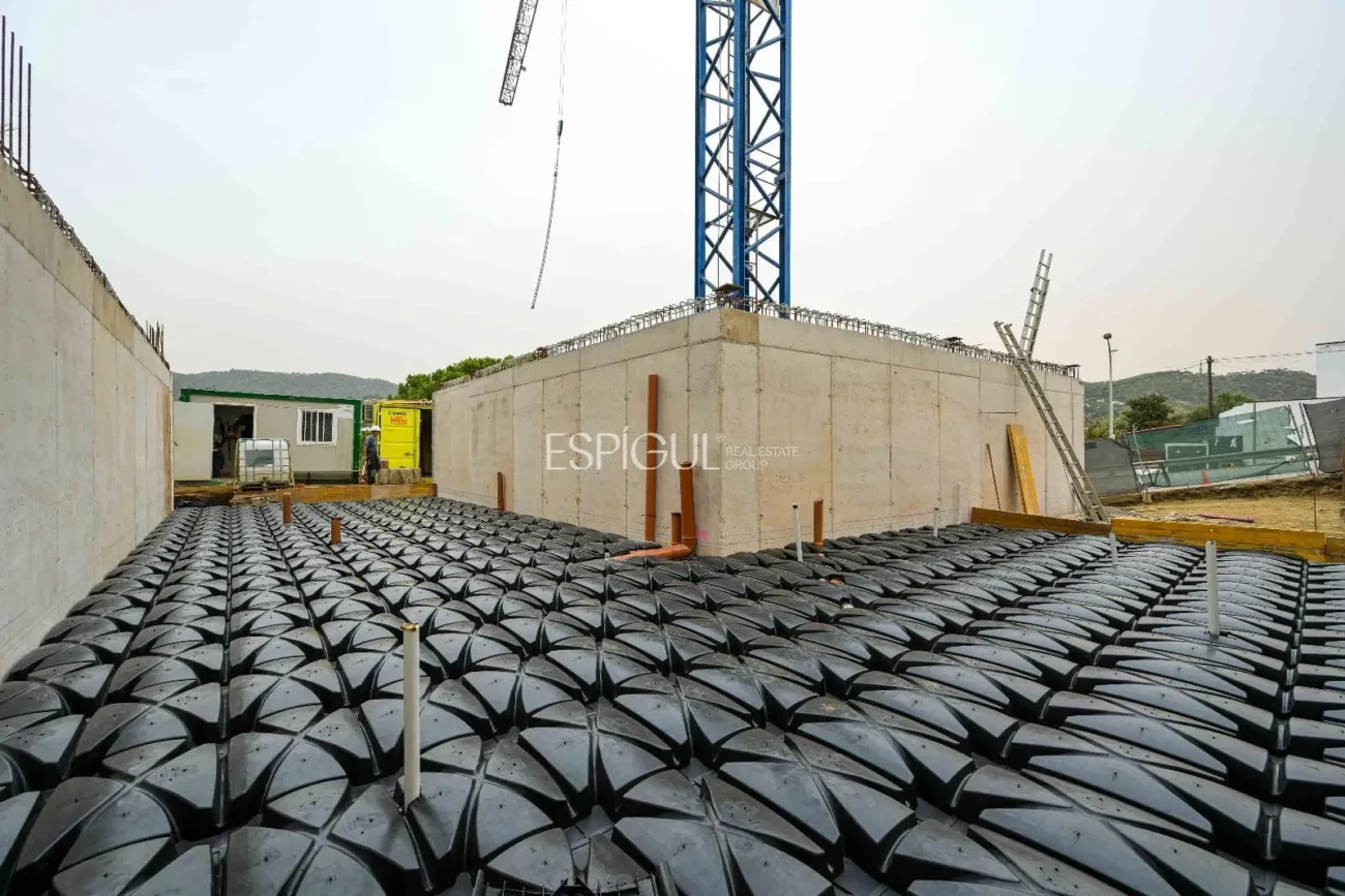 Proyecto exclusivo en el corazón de Cabrils – elegancia, luz y arquitectura contemporánea