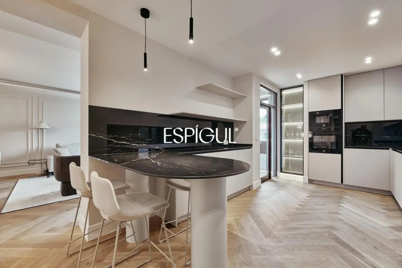 Изысканная квартира с террасой в Кастельяна, район Саламанка