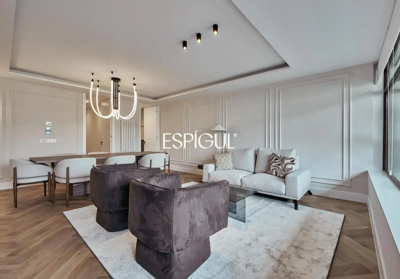 Изысканная квартира с террасой в Кастельяна, район Саламанка