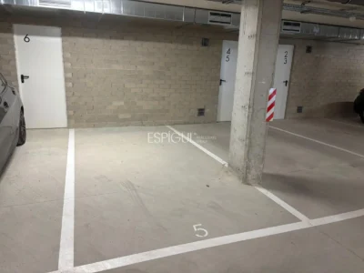 Letzter Parkplatz zum Verkauf in Domeny Girona