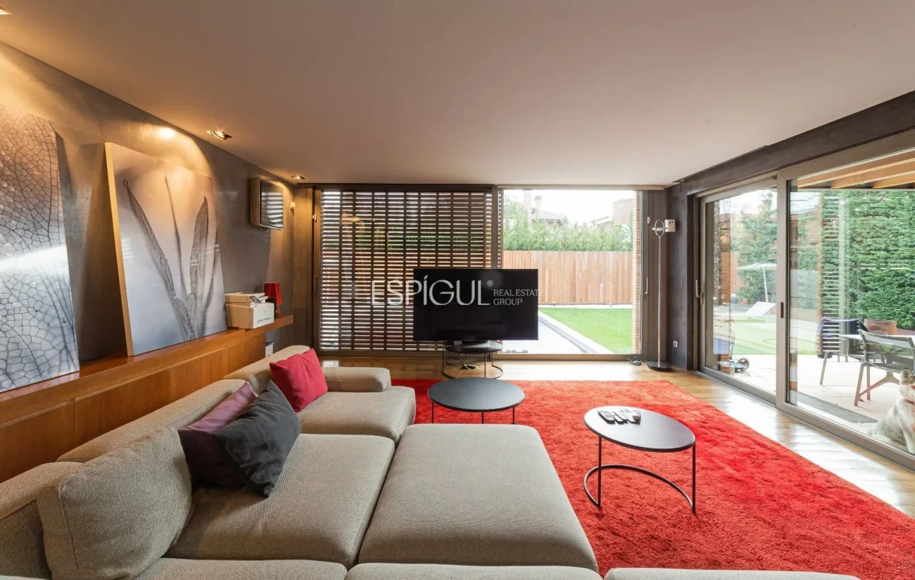 Unifamiliar de disseny a la zona Arxiu