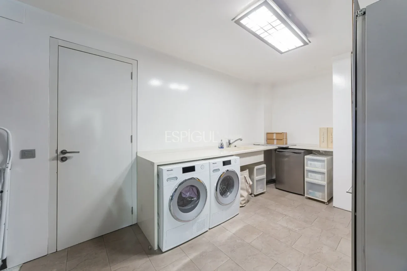 Unifamiliar de disseny a la zona Arxiu