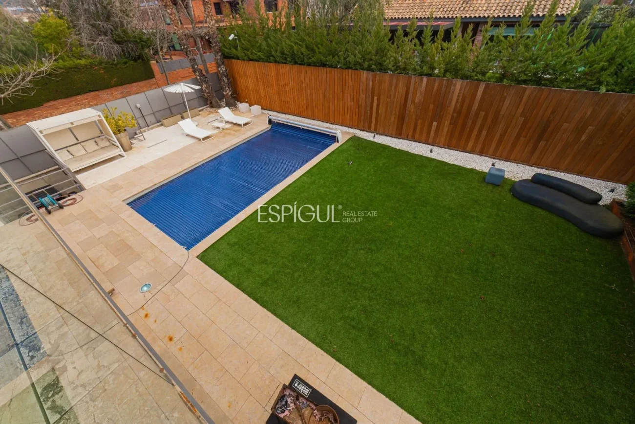 Unifamiliar de disseny a la zona Arxiu