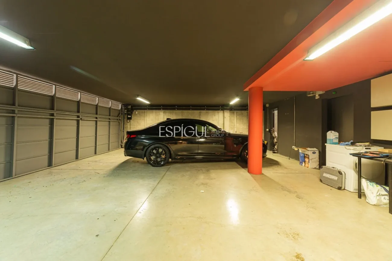 Unifamiliar de disseny a la zona Arxiu