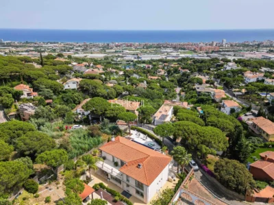 Villa de luxe amb impressionants vistes al mar a Cabrils, Maresme