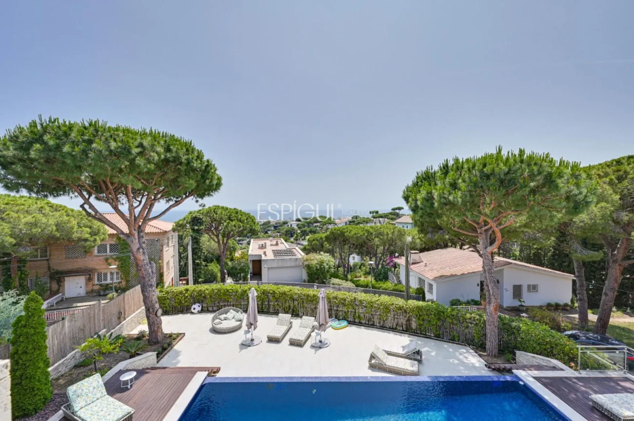 Villa de luxe amb impressionants vistes al mar a Cabrils, Maresme