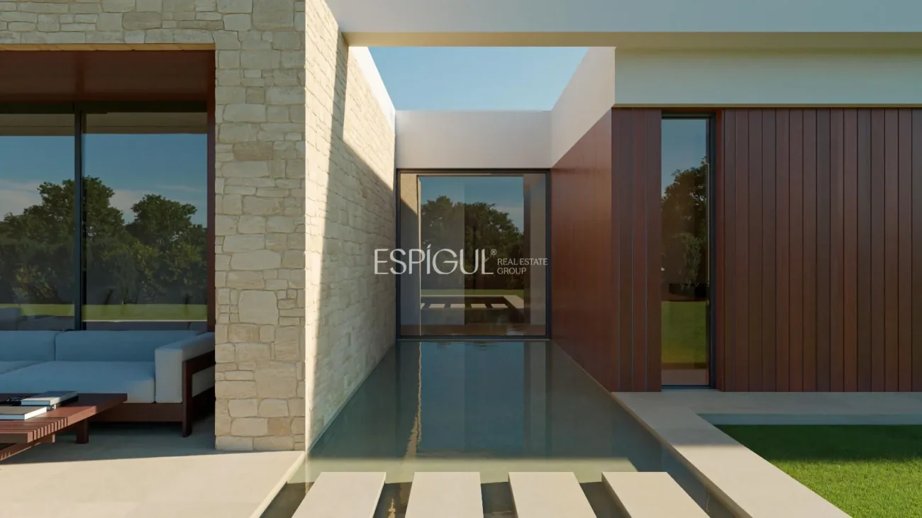 Villa d’obra nova en venda al Golf Masía Bach