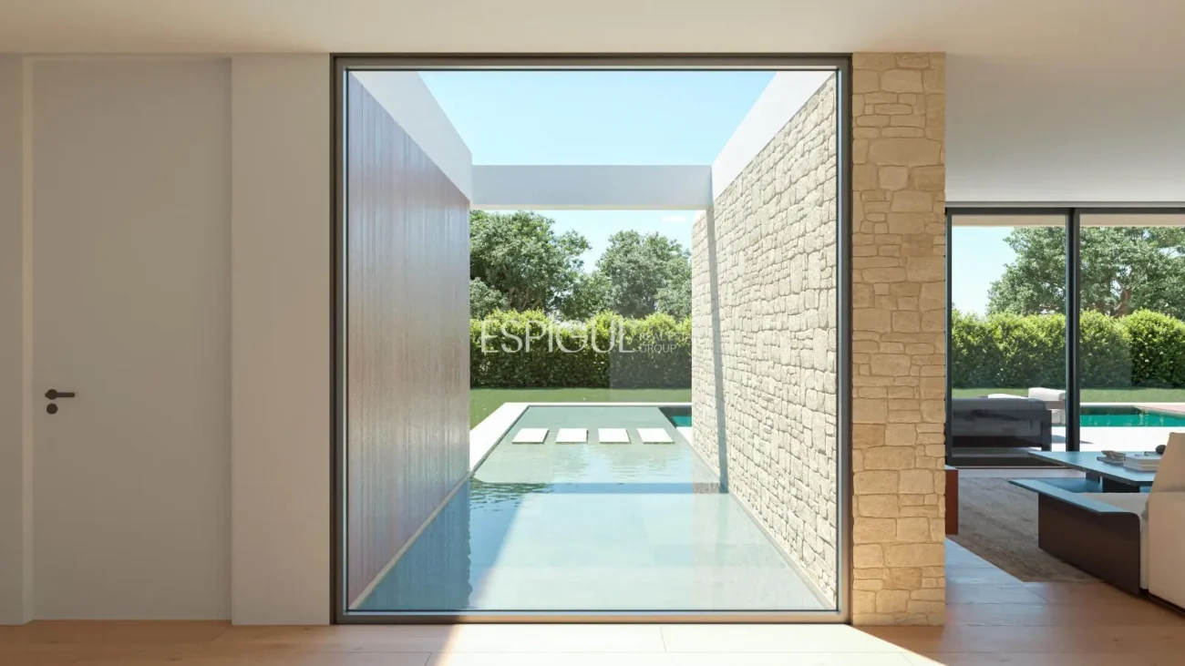 Villa d’obra nova en venda al Golf Masía Bach