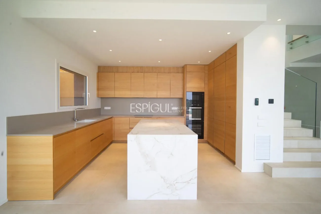 Villas de luxe avec vue sur la mer à Begur