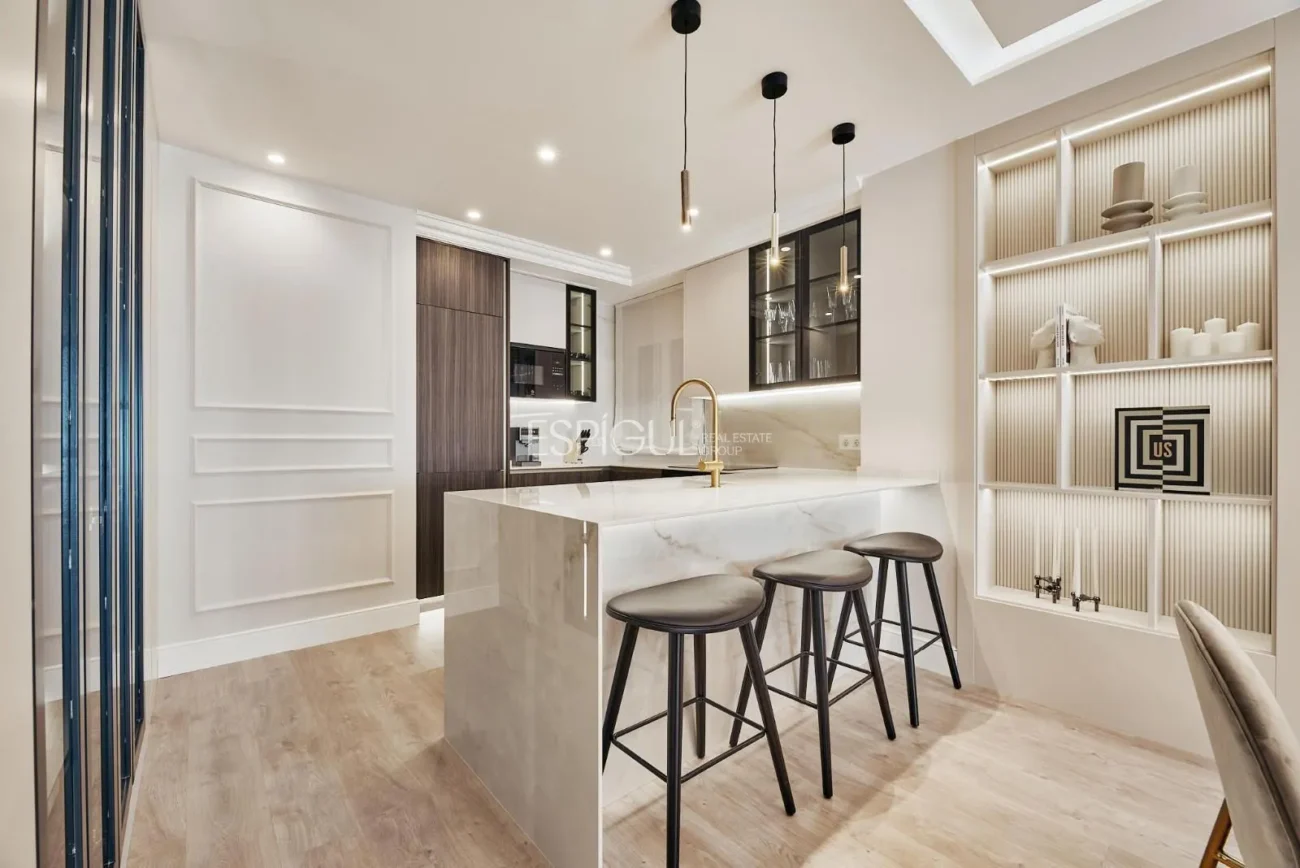 Vivienda de tres dormitorios en Calle Castelló, Barrio de Salamaca