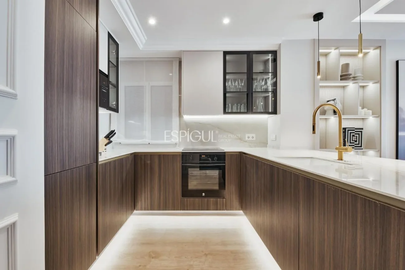 Vivienda de tres dormitorios en Calle Castelló, Barrio de Salamaca