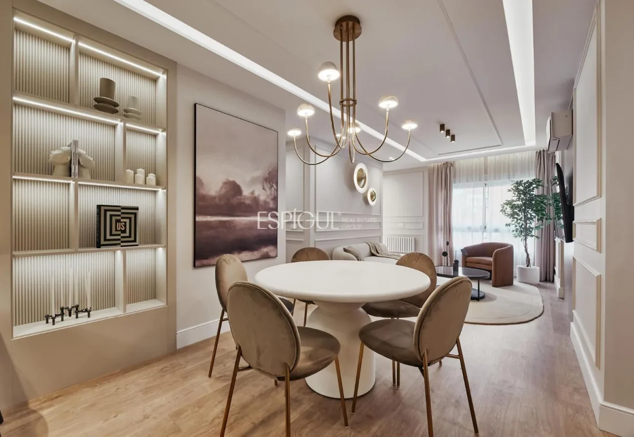 Vivienda de tres dormitorios en Calle Castelló, Barrio de Salamaca