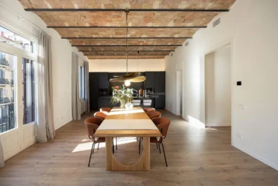 Logement exclusif avec une essence classique et un confort contemporain au cœur de l&rsquo;Eixample Dret