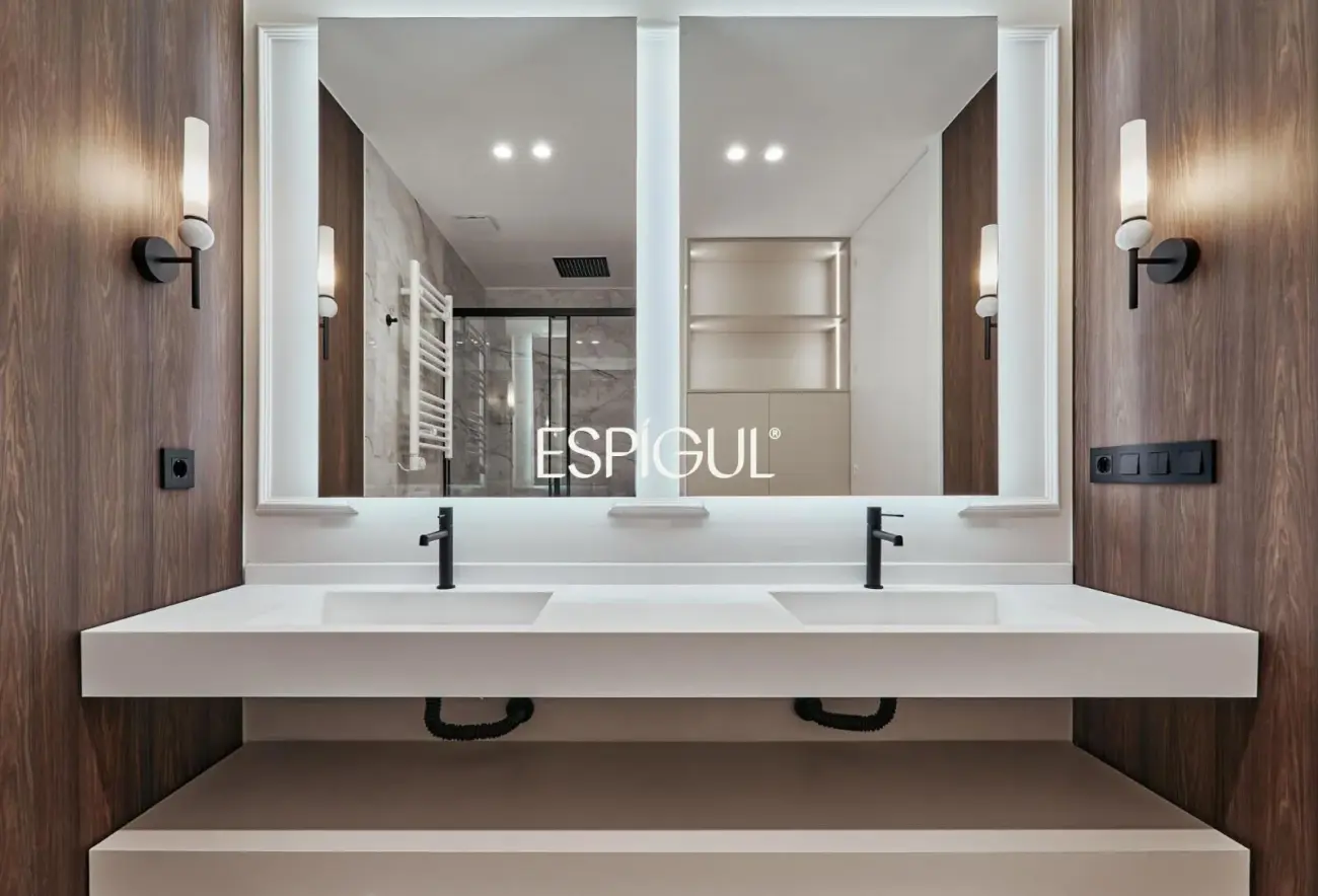 Vivienda exterior en Calle Principe de Asturias, Lista