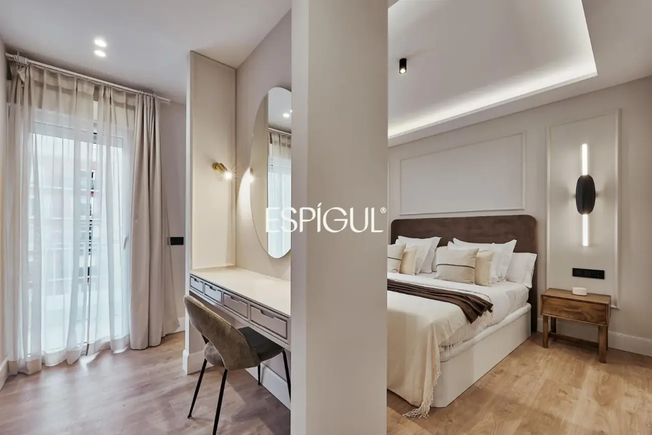 Vivienda exterior en Calle Principe de Asturias, Lista