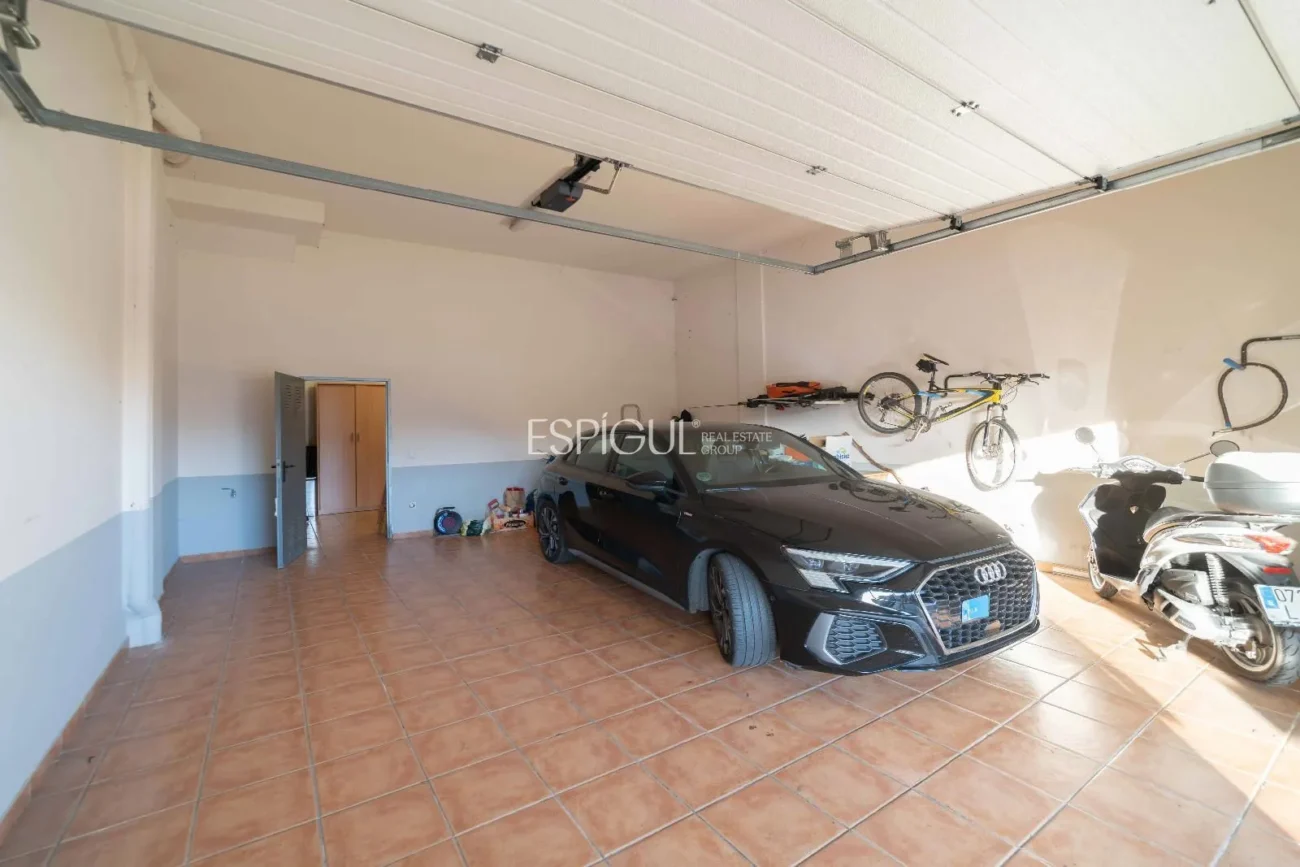 Amplia vivienda familiar en zona tranquila de Fornells de la Selva