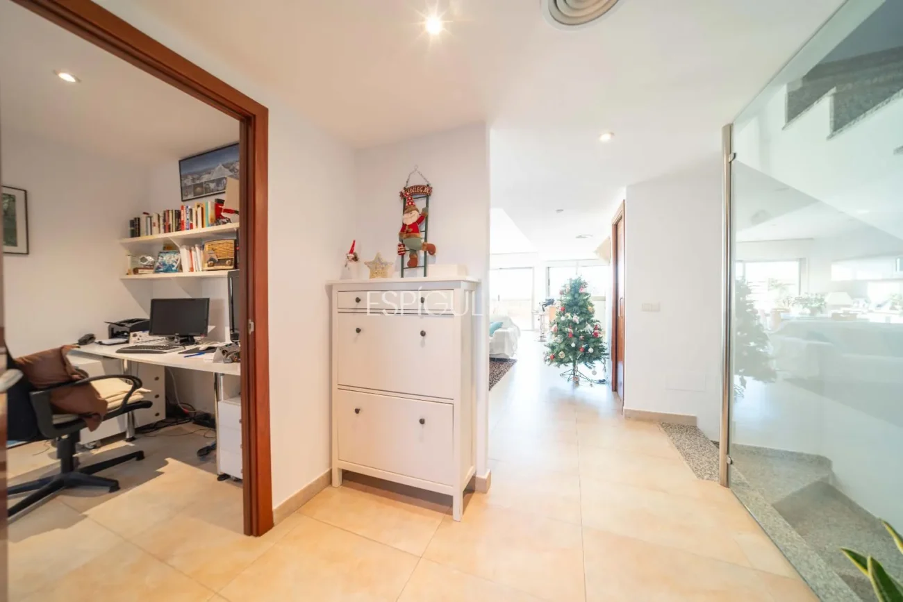 Amplia vivienda familiar en zona tranquila de Fornells de la Selva