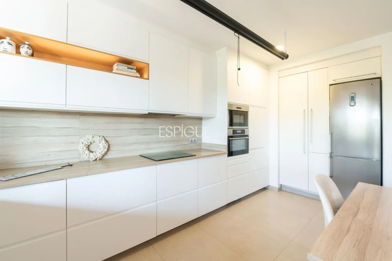 Townhouse for sale in Golf Masia Bach