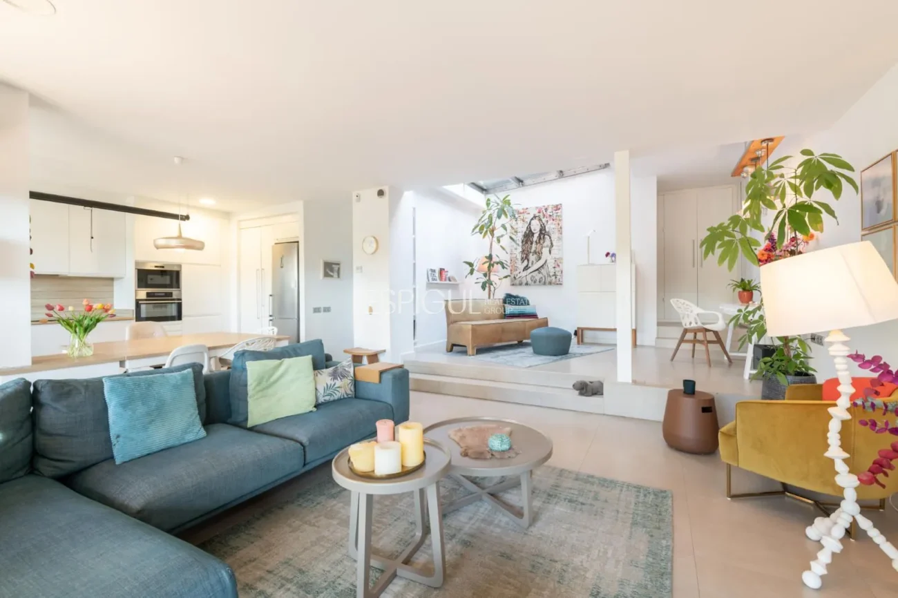 Townhouse for sale in Golf Masia Bach