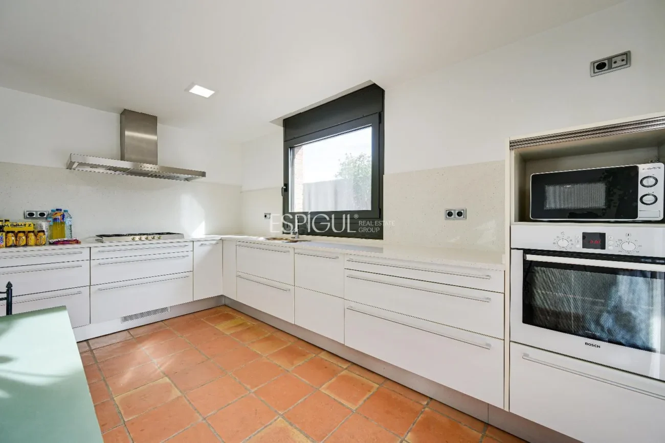 Casa en Fornells Parc con piscina